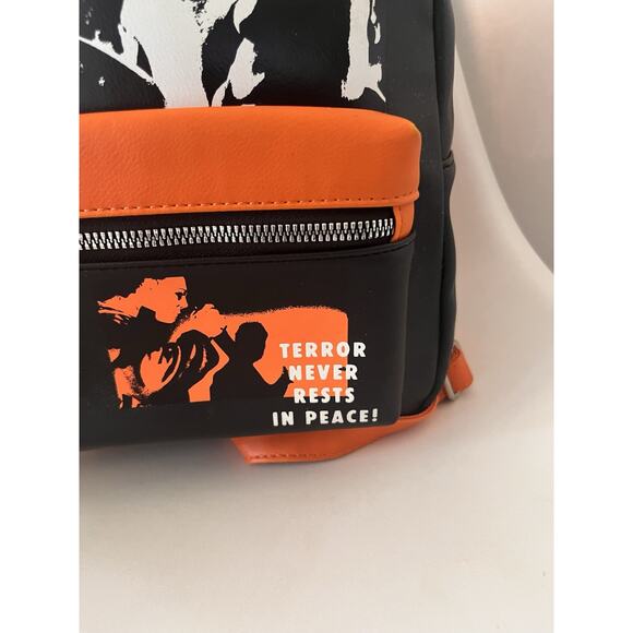 Halloween The Curse of Michael Myers Mini Backpack Horror Bioworld Black Orange main image 16